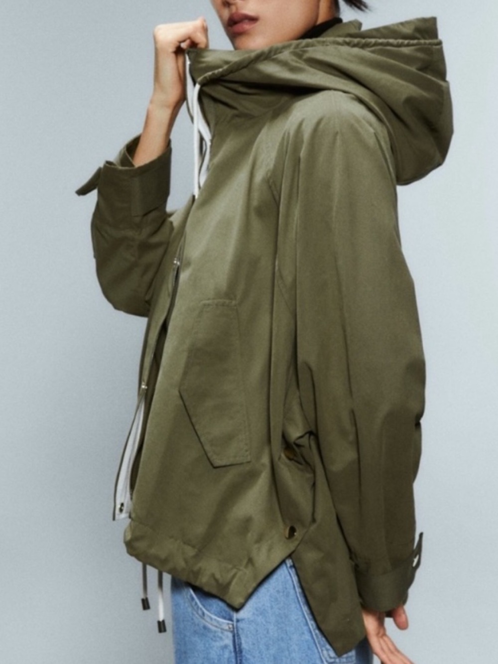Zara Lightweight Hooded Snap Side. Top Jacket